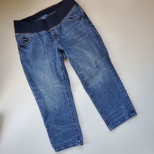 Old Navy front low panel slouchy straight cropped short faded maternity